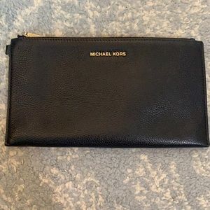 Michael Kors wristlet